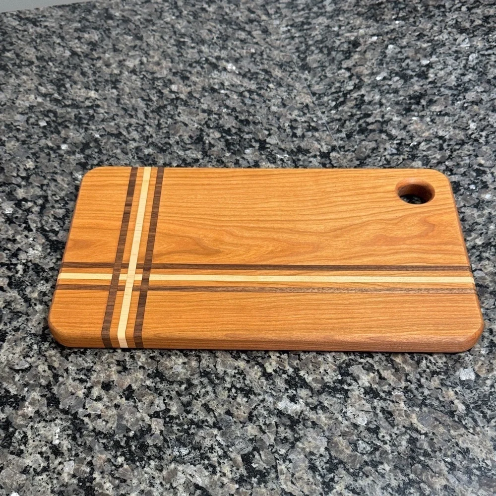 Wooden Cutting Board with Striped Design NEW